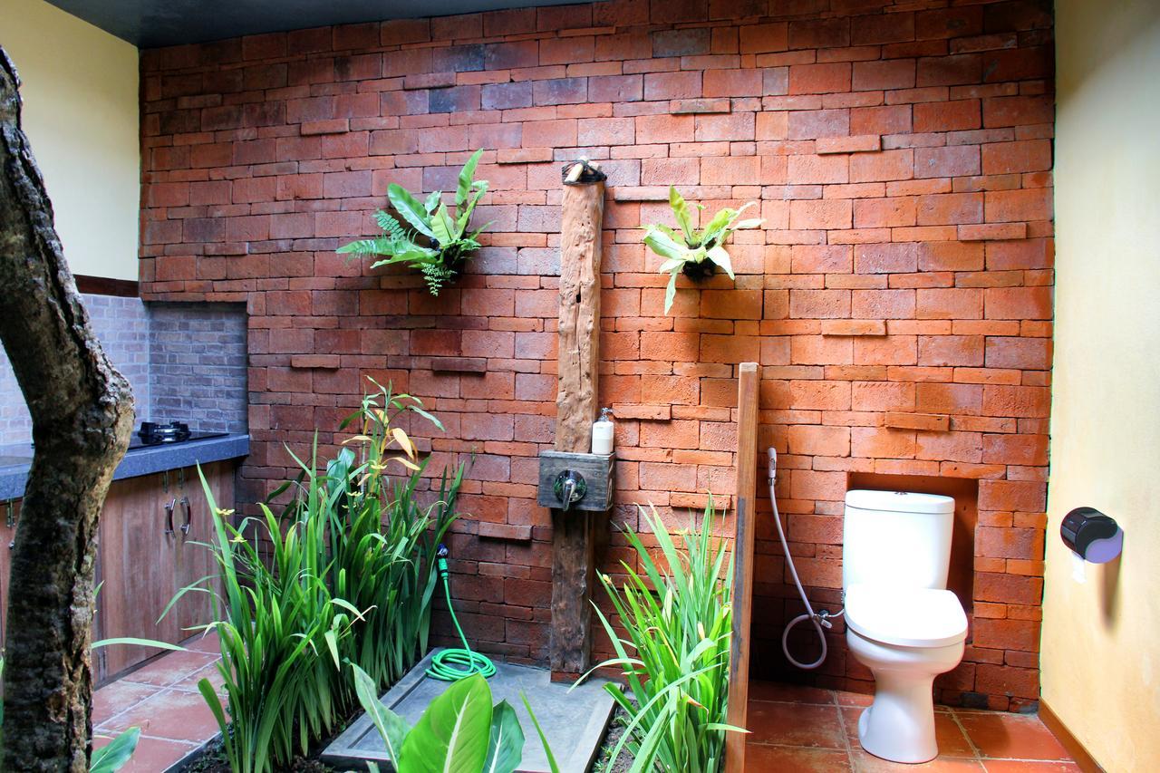 Ryanbagus Guest House Canggu Extérieur photo