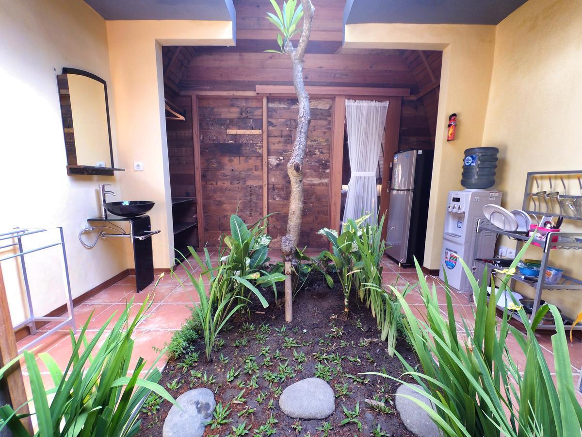 Ryanbagus Guest House Canggu Extérieur photo