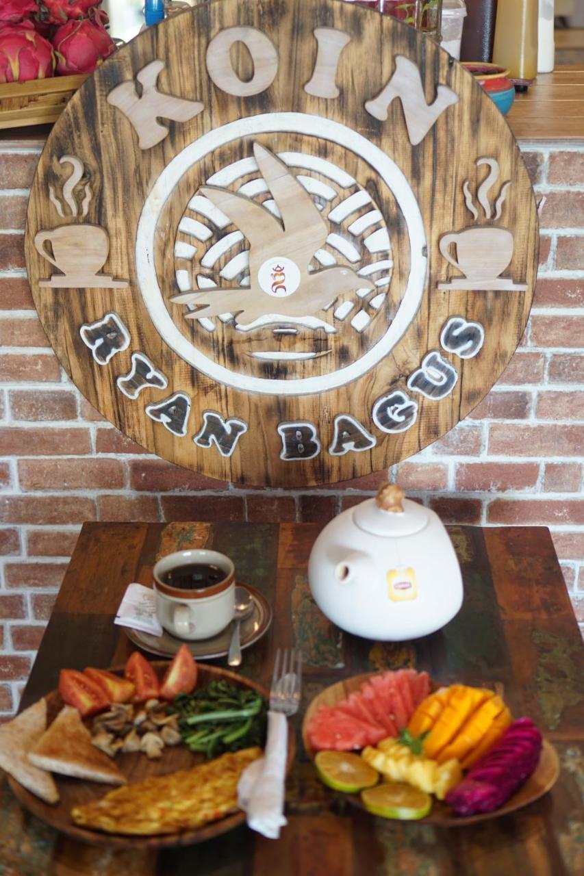 Ryanbagus Guest House Canggu Extérieur photo